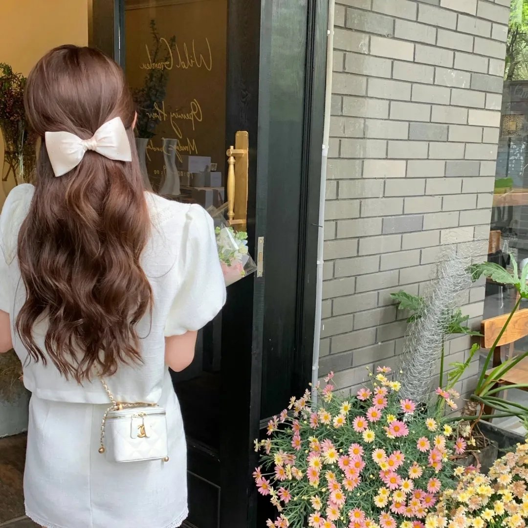 美女总裁赖上我